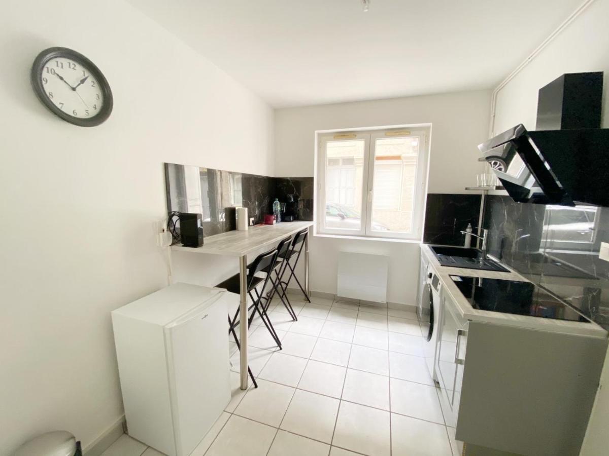 Apartmán 023 Chic & Cosy F1 23M2 Hypercentre Wifi Smart Tv Netflix Saint-Etienne  Exteriér fotografie